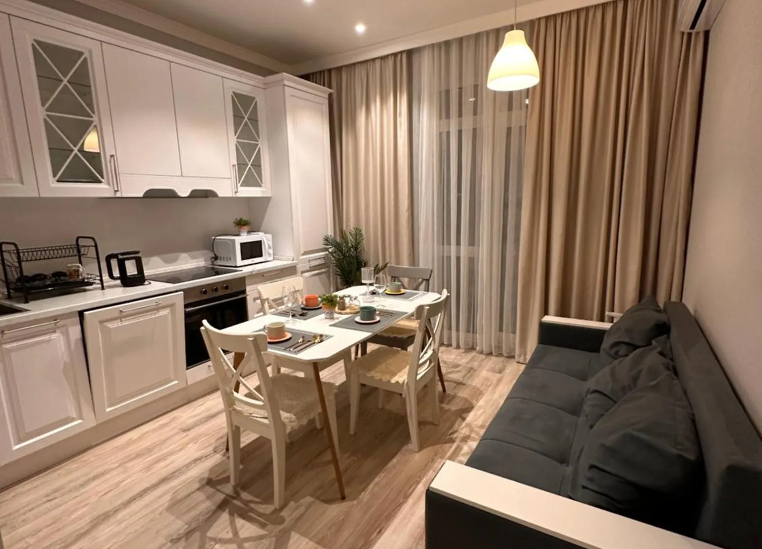 Smart Lux Apartment Almaty