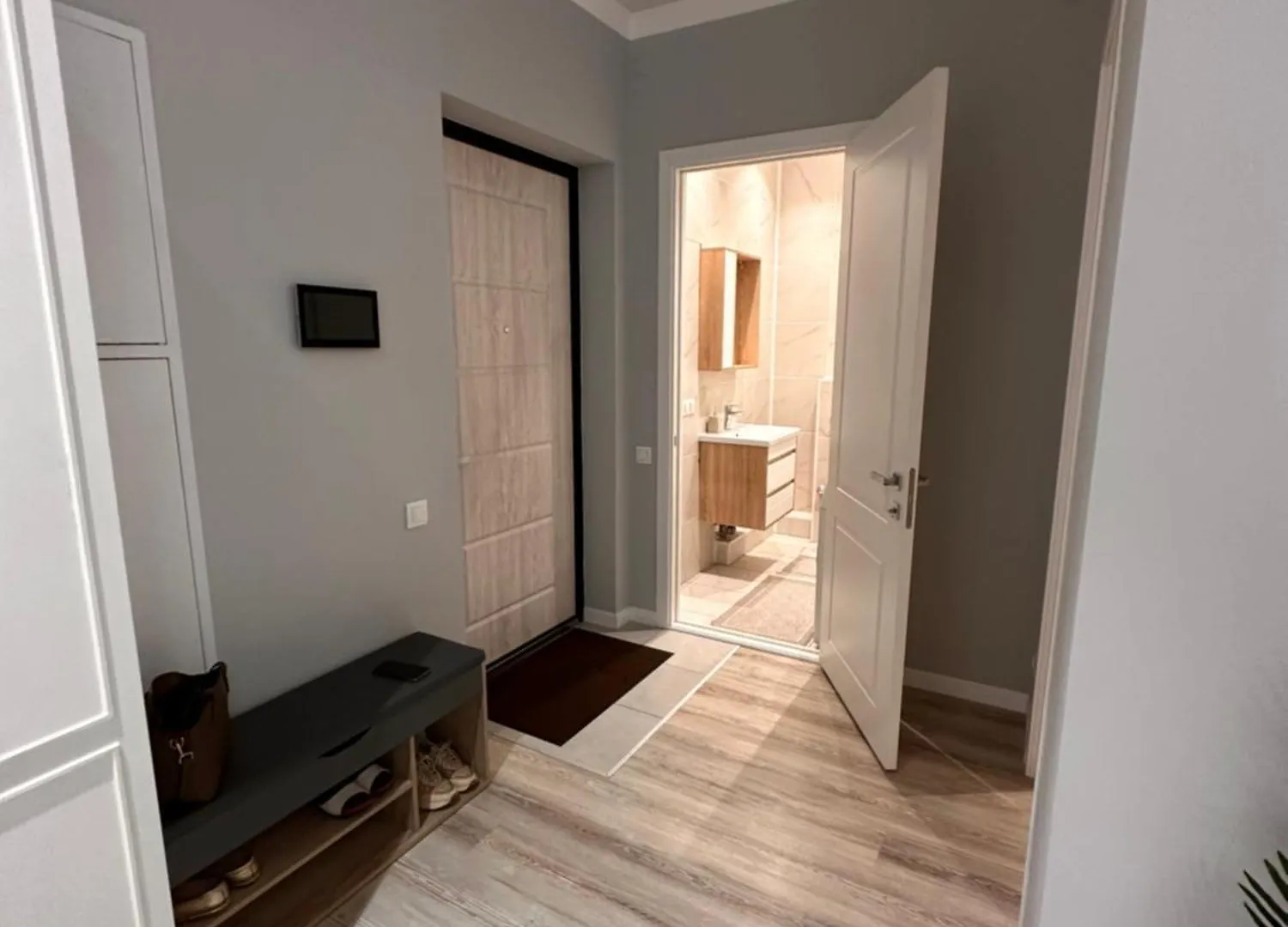 Smart Lux Apartment Almaty